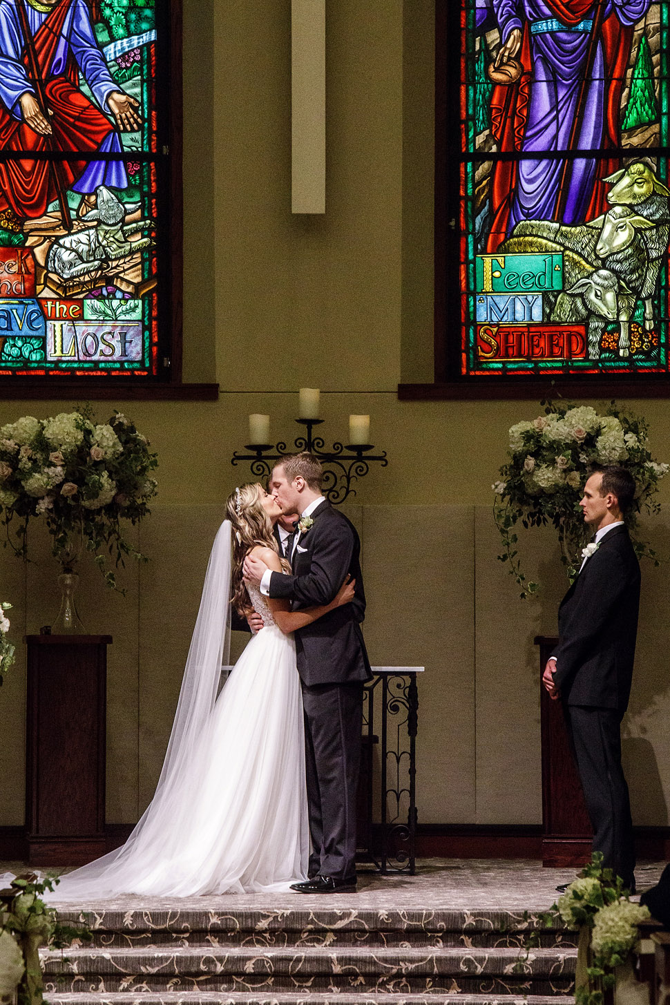 Wedding Ceremony At The Heights Baptist Church, Texas © John Christopher Photographs | Dallas Wedding and Portrait Photographer